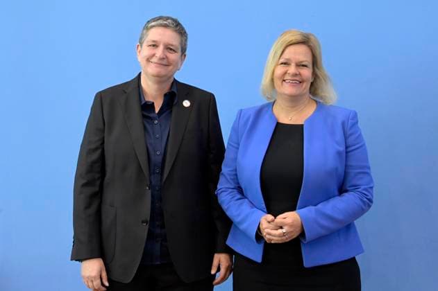 News Themen der Woche KW27 News Bilder des Tages Claudia Plattner und Nancy Faeser bei der Bundespressekonferenz zur Vorstellung der BSI Präsidentin im Haus der Bundespressekonferenz. Berlin, 07.07.2023 *** Claudia Plattner and Nancy Faeser at the Federal Press Conference for the presentation of the BSI President in the House of the Federal Press Conference Berlin, 07 07 2023 Foto:xF.xKernx xFuturexImage
