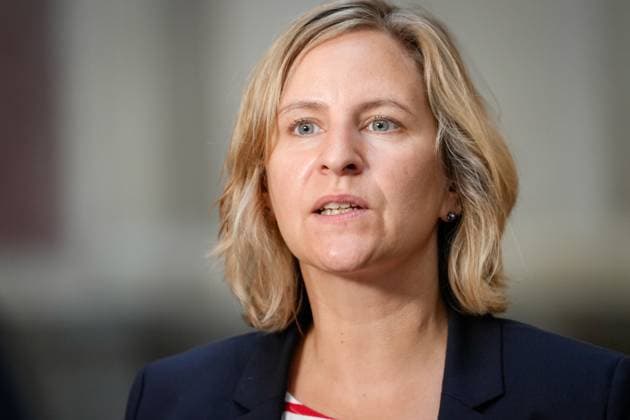 1035. Sitzung des Bundesrates Katrin Eder Ministerin fuer Klimaschutz, Umwelt, Energie und Mobilitaet des Landes Rheinland-Pfalz im Portrait beim Fernsehinterview im Rahmen der1035. Bundesratssitzung, Berlin, 07.07.2023 Berlin Berlin Deutschland *** 1035 Meeting of the Bundesrat Katrin Eder Minister for Climate Protection, Environment, Energy and Mobility of the State of Rhineland-Palatinate in portrait during television interview at the1035 meeting of the Bundesrat, Berlin, 07 07 2023 Berlin Berlin Germany