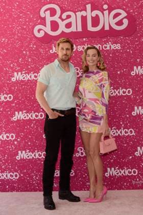 July 7, 2023, Mexico City, Mexico:Ryan Gosling and Margot Robbie pose for photos during Barbie film Photocall at Mexico City Four Sason Hotel. on July 7, 2023 in Mexico City, Mexico. Mexico City Mexico - ZUMAe321 20230708_zia_e321_061 Copyright: xCarlosxTischlerx