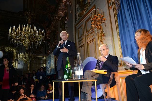 Nuit Des Idees At Foreign Affairs Ministry - Paris L-R : Laurent Fabius, Robert Badinter and Caroline Broue seen prior to a debate at French Ministry of Foreign Affairs, known as Quai d Orsay , during the Night of Ideas or Nuit des Idees with lectures, debates, meetings from 6 PM to 2 AM in Paris, France on January 27, 2016. Photo by Balkis Press ABACAPRESS.COM Paris France  Copyright: xBalkisxPress ABACAx 532229_032 BalkisxPress ABACAx 532229_032