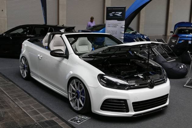 VW Golf R Cabrio (Golf 6 VI, Baujahr 2014) am Stand des Volkswagen R Freundeskreis, PS Days Hannover 2023 (Performance & Style Days 07.-09.07.2023), Auto, Automobilmesse, Ausstellung für sportliche Autos, Tuning Event, Messe Hannover, Hannover (D). *** VW Golf R Cabrio Golf 6 VI, year of manufacture 2014 at the stand of Volkswagen R Freundeskreis, PS Days Hannover 2023 Performance Style Days 07 09 07 2023 , car, automobile fair, exhibition for sporty cars, tuning event, fair Hannover, Hannover D