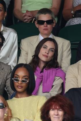 . 09 07 2023. London, United Kingdom. Celebrities including: Ellie Goulding Phoebe Dynevor Emma Corrin Lila Moss Sienna Miller on day seven of the Wimbledon Tennis Championships in London .  xStephenxLockx xi-Imagesx IIM-24556-0054