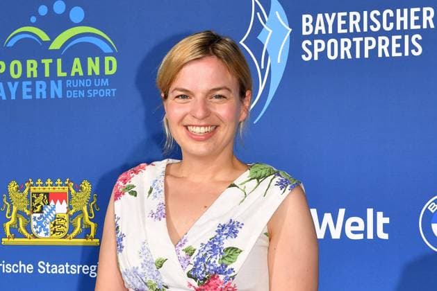 Katharina Schulze bei der Verleihung Bayerischer Sportpreis am 8.07.2023 in Muenchen Bayerischer Sportpreis 2023 Verleihung in Muenchen *** Katharina Schulze at the Bavarian Sports Award ceremony on 8 07 2023 in Munich Bavarian Sports Award 2023 ceremony in Munich 