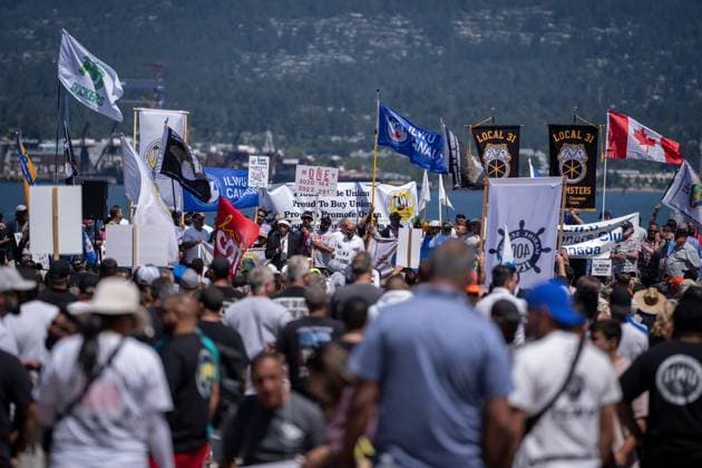 July 9, 2023, VANCOUVER, BC, CANADA: Willie Adams, International President of the International Longshore and Warehouse Union, speaks at a strike rally in Vancouver, on Sunday, July 9, 2023. VANCOUVER CANADA  - ZUMAc35_ 20230709_zaf_c35_047 Copyright: xEthanxCairnsx