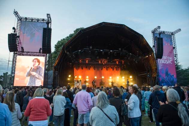 Jack Savoretti at Kew The Music Festival Jack Savoretti performing live at Kew The Music Festival in Kew Garden, London on13th July 2023., Credit:Zoran Veselinovic Avalon UK, London, Kew Garden  Copyright: xZoranxVeselinovicx xAvalonx 0788972755