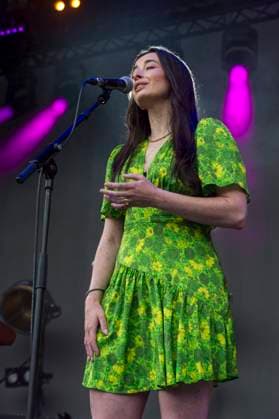 The Wandering Hearts at Kew The Music Festival The Wandering Hearts performing live at Kew The Music Festival in Kew Garden, London on13th July 2023. Tara Wilcox (vocals), Francesca Chess Whiffin (vocals, mandolin), A.J. Dean (vocals, acoustic guitar)., Credit:Zoran Veselinovic Avalon UK, London, Kew Garden  Copyright: xZoranxVeselinovicx xAvalonx 0788976031