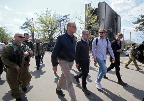 German politician Friedrich Merz visits Irpin Irpin, Ukraine - May 3, 2022 - Leader of the Christian Democratic Union, Leader of the Opposition in the Bundestag Friedrich Merz (L) visits Irpin, a city liberated from Russian invaders, Kyiv Region, northern Ukraine. This photo cannot be distributed in the Russian Federation. Photo by Pavlo Bagmut Ukrinform ABACAPRESS.COM Irpin Kyiv Region Ukraine  Copyright: xBahmutxPavlo Ukrinform Abacax 808379_009 BahmutxPavlo Ukrinform Abacax 808379_009 