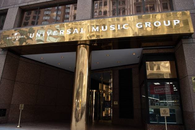 Shop Signs - NYC A shop sign of UNIVERSAL MUSIC GROUP, on May 07, 2022 in New-York City, USA. Photo by David Niviere ABACAPRESS.COM NEW-YORK United States  Copyright: xNivierexDavid ABACAPRESS.COMx 809424_193 NivierexDavid ABACAPRESS.COMx 809424_193 