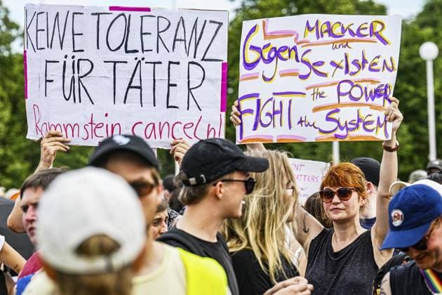 <p>Demo Kein Rammstein in Berlin! Olympiaplatz, 400 Teilnehmer angemeldet, fotografiert am 15. Juli 2023 in Berlin. Deutschland Berlin Berlin Copyright: MaurizioxGambarini