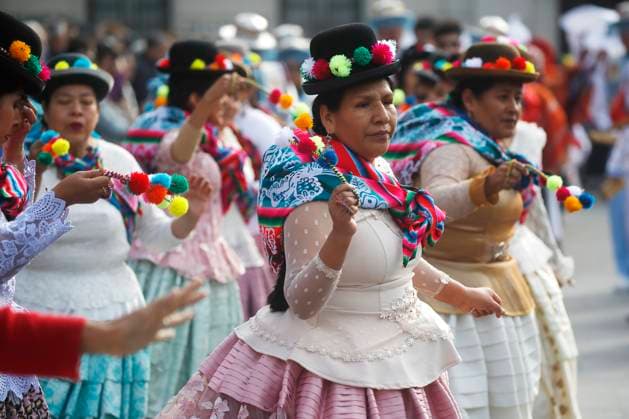 News Themen der Woche KW28 News Bilder des Tages Santiago, 15 de julio de 2023 Celebracion del dia Virgen del Carmen en la comuna de Santiago. Jonnathan Oyarzun Aton Chile, Santiago Chile Aton_728072 *** Santiago, July 15, 2023 Celebration of the Virgen del Carmen day in the commune of Santiago Jonnathan Oyarzun Aton Chile, Santiago Chile Aton Chile Aton 728072  Copyright: JONNATHANxOYARZUN ATONxCHILE