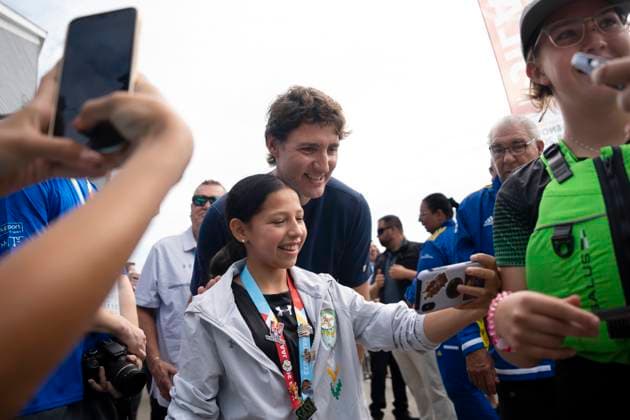 July 17, 2023, Halifax, NS, Canada: Prime Minister Justin Trudeau, centre, poses with athletes prior to Canoe Kayak competition at the North American Indigenous Games 2023 in Halifax, Monday, July 17, 2023. Halifax Canada  - ZUMAc35_ 20230717_zaf_c35_075 Copyright: xDarrenxCalabresex