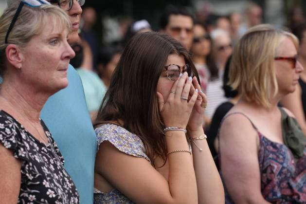 July 17, 2023, TORONTO, ON, CAN: A public vigil is held for Karolina Huebner-Makurat, in Toronto, Monday, July 17, 2023. The mother of two was killed by a stray bullet on July 7 after a shooting in her Leslieville neighbourhood. TORONTO CAN  - ZUMAc35_ 20230717_zaf_c35_104 Copyright: xChrisxYoungx