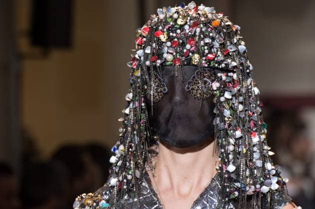 Haute-Couture Fashion Week - Maison Martin Margiela Runway- Paris A model displays a creation by Martin Margiela for Maison Martin Margiela Spring-Summer 2014 collection presented during the Paris Haute-Couture fashion week, held in Paris, France on January 22, 2014. Photo by Christophe Guibbaud ABACAPRESS.COM Paris France  Copyright: xGuibbaud-Orban ABACAx 430645_031 Guibbaud-Orban ABACAx 430645_031 
