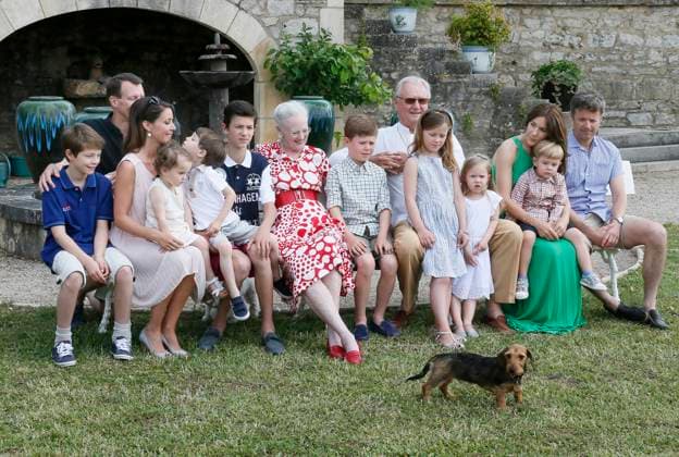 Prince Consort Henrik 80th Birthday Celebration - Cayx Queen Margrethe, Prince Consort Henrik, Crownprince Frederik, Crownprincess Mary, Prince Christian, Princess Isabella, Prince Vincent, Princess Josephine, Prince Joachim, Princess Marie, Prince Nikolai, Prince Felix, Athena de Danemark and Henrik de Danemark celebrate the 80th birthday of Prince Consort Henrik at Chateau de Cayx, near Cahors, southwestern France on June 11, 2014. Photo by Patrick Bernard ABACAPRESS.COM Cahors Chateau de Cayx France  Copyright: xBernardxPatrick ABACAx 452055_012 BernardxPatrick ABACAx 452055_012 