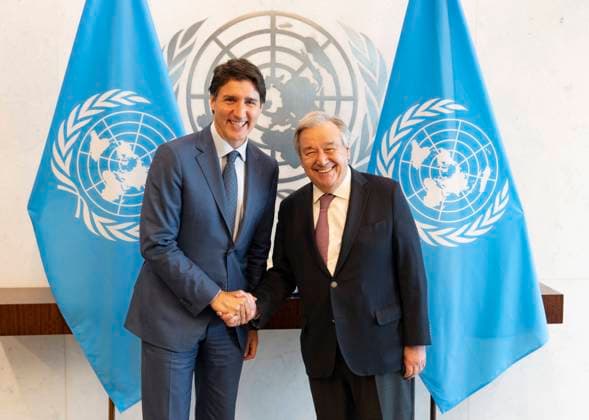 News Bilder des Tages July 21, 2023, NEW YORK, NY, UNITED STATES: Prime Minister Justin Trudeau takes part in a bilateral meeting with the United Nations Secretary-General Antonio Guterres at the United Nations, Friday, July 21, 2023. NEW YORK UNITED STATES  - ZUMAc35_ 20230721_zaf_c35_048 Copyright: xChristinnexMuschix