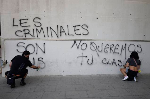 Protest Against Mayor Sandra Cuevas For Social Cleansing Actions In Mexico City Various sexual dissidence collectives, feminists and people dedicated to popular graphics, painted on the wall while demonstrating on the esplanade of the Cuauhtemoc mayor s office in Mexico City, against what they define as social cleansing , ordered through the diamond operation by the mayor Sandra Cuevas, after the implementation of operations that seek order, tranquility and cleanliness of the streets of the district, according to the district. Mexico City Mexico City Mexico  Copyright: xGerardoxVieyrax originalFilename: vieyra-notitle230721_npDIz.jpg