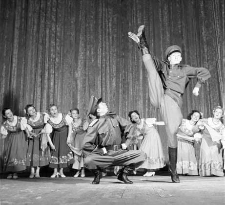 Alexandrov Song and Dance Ensemble of Soviet Army 5968686 10.04.1956 Members of the Soviet Army s Alexandrov Song and Dance Ensemble, now the Russian Army s Alexandrov Song and Dance Ensemble perform. Photo: The Ensemble s soloists S. Milayev and L. Uspensky perform the Leisure Dance. Eugene Umnov Moscow Russia  Copyright: xEugenexUmnovx