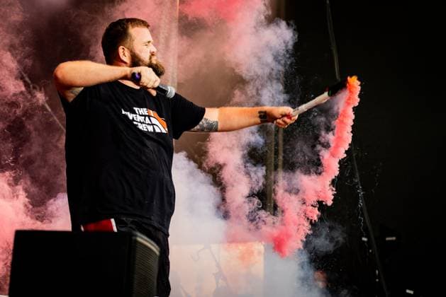 Entertainment Themen der Woche KW29 Deutschland, Wiesbaden, Schlachthof, 2023-07-22 Feine Sahne Fischfilet, Komm mit aufs Boot *** Germany, Wiesbaden, Schlachthof, 2023 07 22 Feine Sahne Fischfilet, Come on the boat Copyright: