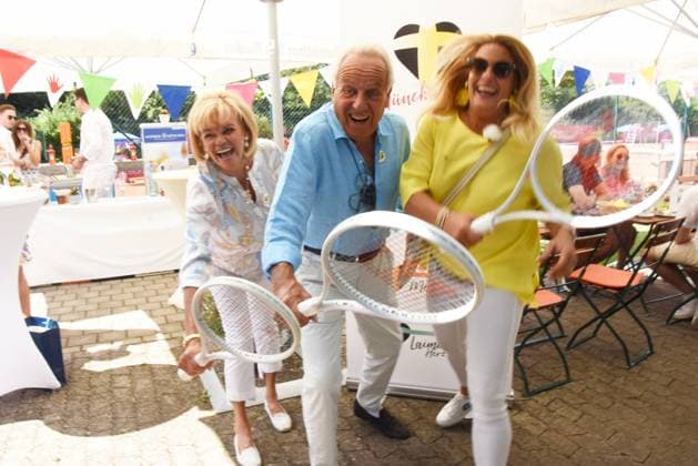 Margot Steinberg host Silja Steinberg hostess organizers Oberhaching Munich 23 07 2023 Sportpark Beutelstahl Oberhaching Munich Heart 3 Great Benefit Doubles Tournament Munich