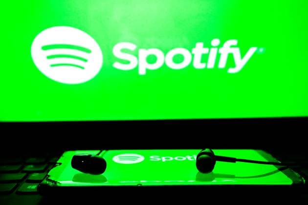 Spotify raises premium subscription prices for millions around the world. Where: Colombo, Sri Lanka When: 25 Jul 2023 Credit: Thilina Kaluthotage Cover Images Copyright: xx 52918907 EDITORIAL USE ONLY. NOT FOR USE BY NEWSPAPERS BASED IN THE UK.