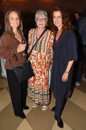 Sissy Hoefferer actress Renate Hildebrandt Julia von Miller singer Munich 25 07 2023 Marienplatz Old Town Hall Dieter Hildebrandt Award 2023 award ceremony Munich