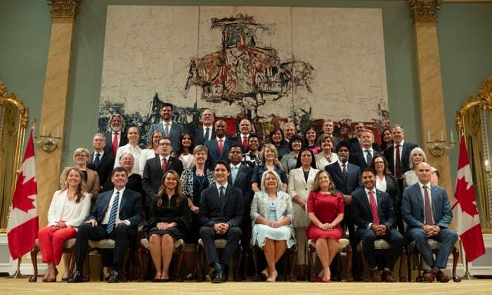 July 26, 2023, Ottawa, ON, Canada: Prime Minister Justin Trudeau and Governor-General Mary Simon pose for a group portrait with the Prime Minister s latest cabinet appointees during a cabinet swearing-in ceremony at Rideau Hall in Ottawa, Wednesday, July 26, 202. Ottawa Canada  - ZUMAc35_ 20230726_zaf_c35_162 Copyright: xAdrianxWyldx
