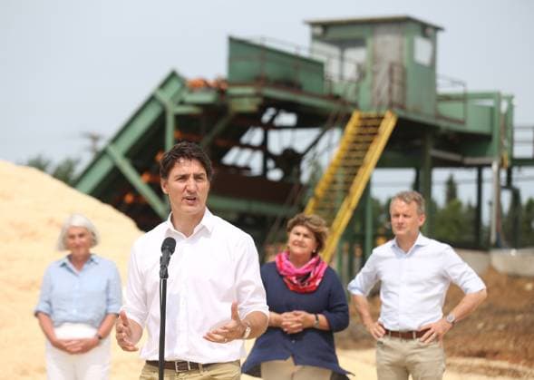 July 27, 2023, Summerford, NL, CANADA: Prime Minister Justin Trudeau with Liberal Members of Parliment Joanne Thompson, Gudie Hutchings, Minister responsible for ACOA and Rural Economic Development and Seamus O Regan, Minister of Labour and Seniors at a media briefing during a visit to Cottles Island Lumber in Summerford, Newfoundland and Labrador on Thursday, July 27, 2023. Summerford CANADA - ZUMAc35_ 20230727_zaf_c35_013 Copyright: xPaulxDalyx