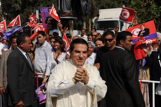 Tunisian President Ben Ali Runs For 5th Term - Tunis Tunisian President Zine El Abidine Ben Ali greets the crowds after presenting his official candidacy papers for the upcoming presidential election outside the Constitutional Council in Tunis, Tunisia, on August 26, 2009. Ben Ali, who has been ruling Tunisia for the last 22 years runs for a fifth 5-year term in the elections to be held on October 25. Photo by Ammar Abd Rabbo ABACAPRESS.COM Tunis Tunisia  Copyright: xAbdxRabboxAmmar ABACAx 199687_015 AbdxRabboxAmmar ABACAx 199687_015 