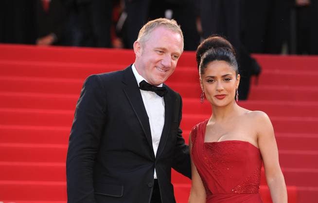 63rd Cannes Film Festival - Wall Street: Money Never Screening Salma Hayek and husband Francois-Henri Pinault arriving at the premiere of Wall Street: Money Never Sleeps presented out of competition during the 63rd Cannes Film Festival in Cannes, southern France on May 14, 2010. Photo by Hahn-Nebinger-Orban ABACAPRESS.COM Cannes France  Copyright: xHahn-Nebinger-Orban ABACAx 230749_227 Hahn-Nebinger-Orban ABACAx 230749_227 