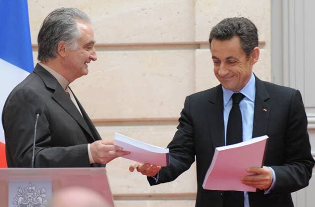 French commission for the liberation of economic growth press conference - Paris The president of the French commission for the liberation of economic growth, Jacques Attali with French President Nicolas Sarkozy during the presentation of his report, comprising his conclusions and about 300 proposals, at the Elysee Palace in Paris, France, on January 23, 2008. Photo by Nicolas Gouhier ABACAPRESS.COM Paris France  Copyright: xGouhierxNicolas ABACAx 142906_16 GouhierxNicolas ABACAx 142906_16 