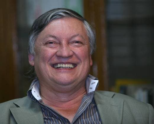 Former chess champion Anatoly Karpov in Lyon Eighteen years after his last visit to Lyon, the world champion chess (from 1975 to 1985,) Anatoly Karpov will play a few games in Lyon today, at the Chess Club Olympique Lyon (LOE.) Lyon, France, on June 26, 2008. The champion had come to inaugurate in 1990, the local club founded in 1905. Some players rhodaniens will have the privilege of facing the former world champion and the parties will be played on the table used by the two enemies forever, and Kasparov himself, in 1990. The challenges matches will take place Friday and Saturday at the club. Photo by Vincent Dargent ABACAPRESS.COM Lyon France  Copyright: xDargentxVincent ABACAx 156704_05 DargentxVincent ABACAx 156704_05 
