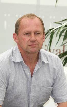 Celebs at the 47th Monte-Carlo TV festival - Monaco British actor Peter Firth from MI-5 poses for pictures at Grimaldi forum during the 47th Monte-Carlo TV festival in Monaco on June 11, 2007. Photo by Denis Guignebourg ABACAPRESS.COM Monte-Carlo Monaco  Copyright: xGuignebourgxDenis ABACAx 124565_64 GuignebourgxDenis ABACAx 124565_64 