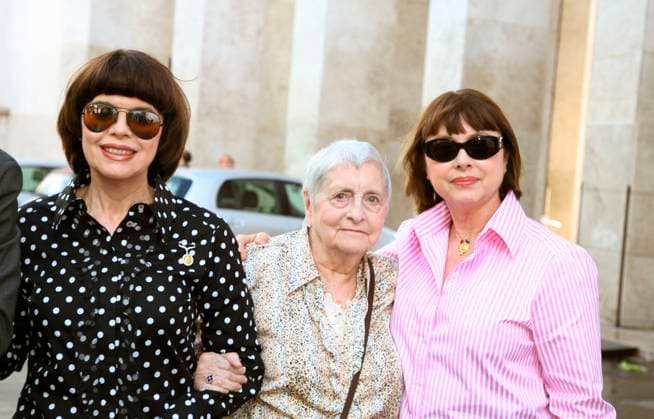 Celebs at Lacroix Haute-Couture fashion show - Paris Singer Mireille Mathieu, her mother and sister attend Christian Lacroix s Haute-Couture Fall-Winter 2008 collection presentation held at Palais de Tokyo in Paris, France on July 3, 2007. Photo by Denis Guignebourg ABACAPRESS.COM Paris France  Copyright: xGuignebourgxDenis ABACAx 126311_01 GuignebourgxDenis ABACAx 126311_01 