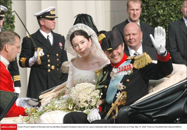 60080 58 Crown Prince Frederik of Denmark and his wife Mary Elisabeth Donaldson leave the Our Lady s Cathedrale after the wedding ceremony on Friday, May 14, 2004. Photo by Hounsfield-Klein-Zabulon ABACA  Copyright: xHounsfield-Klein-Zabulon ABACAx 60080_58 Hounsfield-Klein-Zabulon ABACAx 60080_58