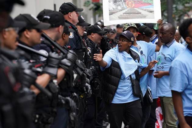 August 6, 2023, Toronto, ON, Canada: Toronto Police work the scene of a protest outside of the Sheraton Hotel in downtown Toronto, on Sunday, August 6 2023. The city of Toronto revoked the permit for an Eritrean cultural festival scheduled to run through the August long weekend after a number of violent clashes between participants and protesters sent nine people to hospital and stalled local traffic for hours. Toronto Canada  - ZUMAc35_ 20230806_zaf_c35_052 Copyright: xArlynxMcadoreyx