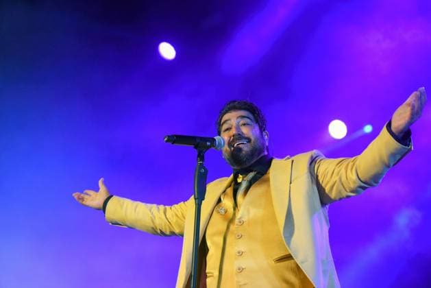 August 9, 2023, Sitges, Spain: Spanish singer Antonio Orozco performs live on stage at Festival Jardins de Terramar in Sitges. Sitges Spain - ZUMAs197 20230809_aaa_s197_114 Copyright: xRamonxCostax