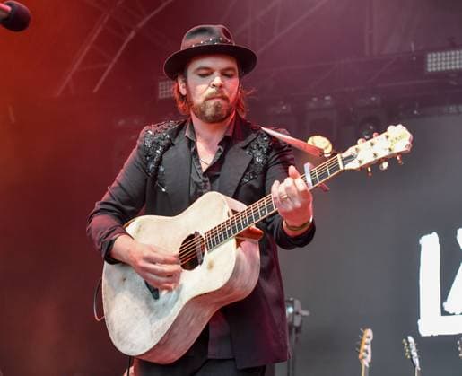 Lakefest 2023 Thursday, Eastnor Castle, Herefordshire, UK Gaz Coombes performs at Eastnor Castle, Herefordshire, UK, Credit:Jules Annan Avalon  Copyright: xJulesxAnnanx xAvalonx 0795994801