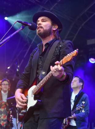 Lakefest 2023 Thursday, Eastnor Castle, Herefordshire, UK Gaz Coombes performs at Eastnor Castle, Herefordshire, UK, Credit:Jules Annan Avalon  Copyright: xJulesxAnnanx xAvalonx 0795994912