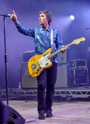 Lakefest 2023 Thursday, Eastnor Castle, Herefordshire, UK Johnny Marr performs at Lakefest Festival 2023, Thursday at Eastnor Castle, Herefordshire, UK, Credit:Jules Annan Avalon  Copyright: xJulesxAnnanx xAvalonx 0796149048