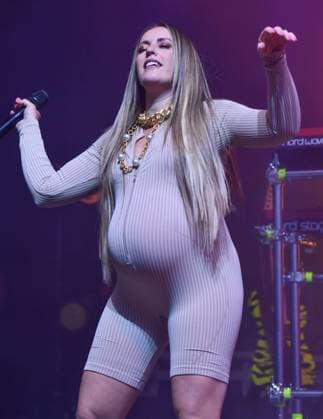 Lakefest 2023 Friday, Eastnor Castle, Herefordshire, UK Grace Chatto and her band Clean Bandit headline Friday night at Lakefest Festival 2023, Friday, Eastnor Castle, Herefordshire, UK, Credit:Jules Annan Avalon  Copyright: xJulesxAnnanx xAvalonx 0796336564