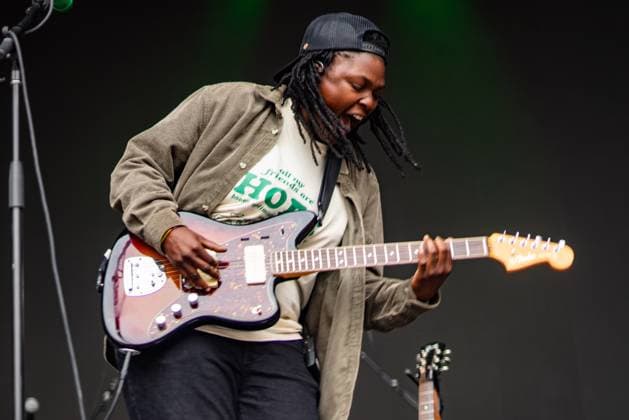 August 13, 2023, San Francisco, California, United States: Joy Oladokun performs during Day 3 of Outside Lands Music Festival on Sunday August 13th, 2023 in San Francisco, California. San Francisco United States - ZUMAs181 20230813_zea_s181_048 Copyright: xAnniexLesserx