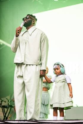 August 13, 2023, San Francisco, California, United States: Tobe Nwigwe performs during Day 3 of Outside Lands Music Festival on Sunday August 13th, 2023 in San Francisco, California. San Francisco United States - ZUMAs181 20230813_zea_s181_060 Copyright: xAnniexLesserx
