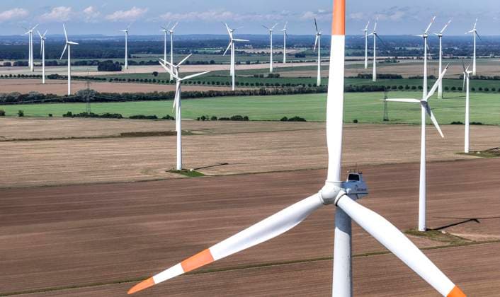 Windpark Nauen, 15.08.2023 - Windmuehle in einem Windpark. Nauen Brandenburg Deutschland *** Nauen wind farm, 15 08 2023 windmill in a wind farm Nauen Brandenburg Germany