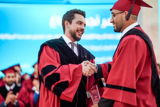 Bilder des Jahres 2023, Entertainment 08 August Entertainment Themen der Woche KW33 Entertainment Bilder des Tages Crown Prince Al Hussein, the Regent, attends the graduation of the 3rd class of Al Hussein Technical University Crown Prince Al Hussein, the Regent, attends the graduation of the 3rd class of Al Hussein Technical University for the academic year 2022 in Jordan on August 16, 2023. Photo by Royal Hashemite Court apaimages Amman Amman Jordan 160823_JORDAN_RCH_00 (5) Copyright: xapaimagesxRoyalxHashemitexCourtxx xapaimagesx