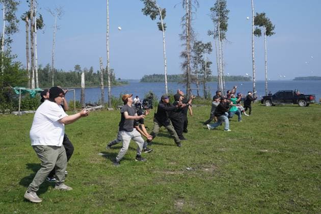 August 18, 2023, NESKANTAGA, ON, CAN: Contestants take part in the Egg Toss, during the Neskantaga First Nation Summer Festival, in Neskantaga, Ont., Friday, Aug. 18, 2023. NESKANTAGA CAN - ZUMAc35_ 20230818_zaf_c35_092 Copyright: xChrisxYoungx