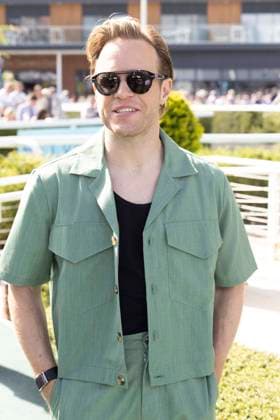 . 20 08 2023. Newbury, United Kingdom. Singer Olly Murs in the parade ring at the Bet Victory Hungerford Day at Newbury Racecourse, United Kingdom.  xi-Imagesx IIM-24628-0056