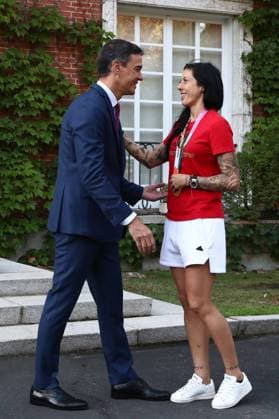 The President of the Spanish Government, Pedro Sánchez, during a meeting with the Spanish womens national soccer team as the winner of the World Cup in Madrid August 22, 2023 Pedro Sanchez receives the womens national soccer team at the Moncloa after their victory in the World Cup Cordon Press  Fernando.Calvo