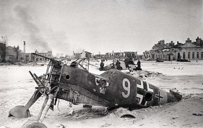 WWII PLANE SQUARE 549 05.03.1942 A downed Nazi plane in Yukhnov. The Kalinin region. Vladimir Grebnev Sputnik Uhnov Kaluga region Russia  Copyright: xVladimirxGrebnevx