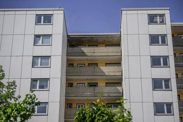 Brandanschlag auf Rettungskräfte in Ratingen. *** NUR FÜR REDAKTIONELLE ZWECKE *** EDITORIAL USE ONLY ***<p>Besuch bei der Berufsfeuerwehr Ratingen und dem Anschlagsort Berliner Straße 45 am Mittwoch den 23. August in Ratingen. Feuerwehrchef Rene Schubert erzählt von den ersten Minuten des Einsatzes und der Welle der Hilfsbereitschaft danach. Deutschland NRW Ratingen Copyright: RalfxRottmann *** Arson attack on rescue workers in Ratingen FOR EDITORIAL PURPOSES ONLY EDITORIAL USE ONLY p Visit to the professional fire department Ratingen and the attack site Berliner Straße 45 on Wednesday 23 August in Ratingen Fire Chief Rene Schubert tells of the first minutes of the operation and the wave of helpfulness afterwards Germany NRW Ratingen C Copyright: RalfxRottmann doc7rn8agzif8l127k7cbwl ,EDITORIAL USE ONLY