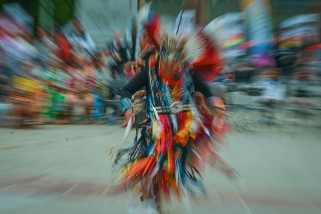 2Spirit Powwow Opens Edmonton Pride 2023 EDMONTON, CANADA - AUGUST 24, 2023: A member of the First Nation performing a dance during the Beaver Hills 2Spirit Powwow in Edmonton s Churchill Square on the opening day of the Edmonton Pride Festival, on August 24, 2023, in Edmonton, Alberta, Canada. Edmonton Canada  Copyright: xArturxWidakx originalFilename: widak-2spiritp230824_np9jz.jpg
